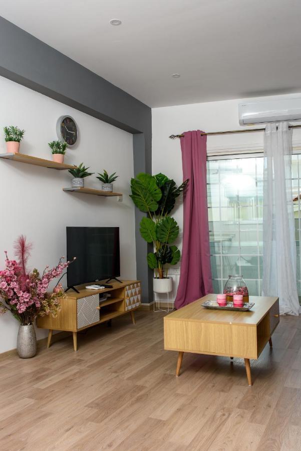 Valdivian Flat 18 Apartment Larnaca Ngoại thất bức ảnh